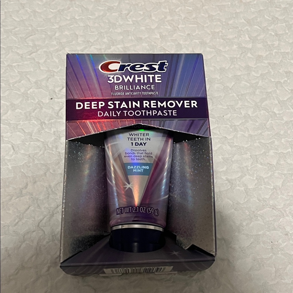 NWT Crest Deep Stain Remover Toothpaste